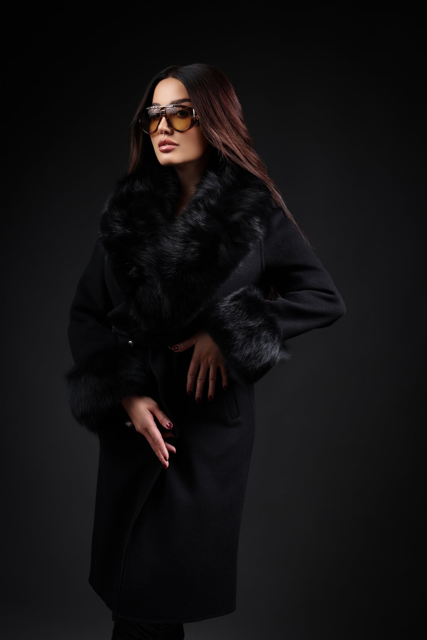 Mob Wife Coat (Black)