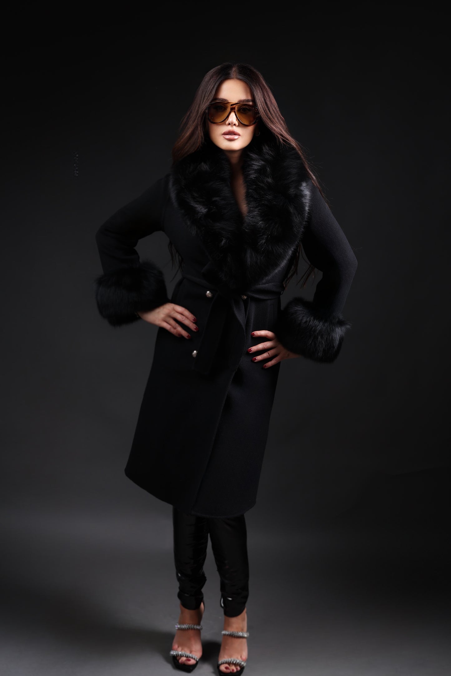 Mob Wife Coat (Black)